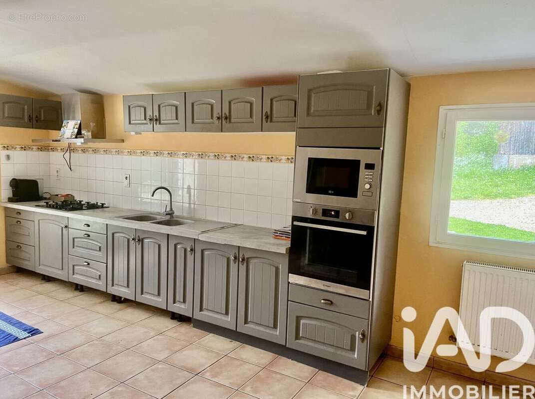 Maison 120 m² à Beleymas  - photo 4