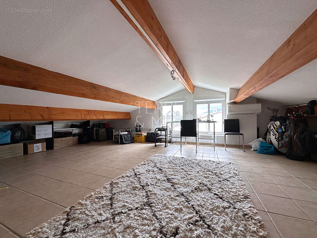 Appartement à SAINT-CYPRIEN