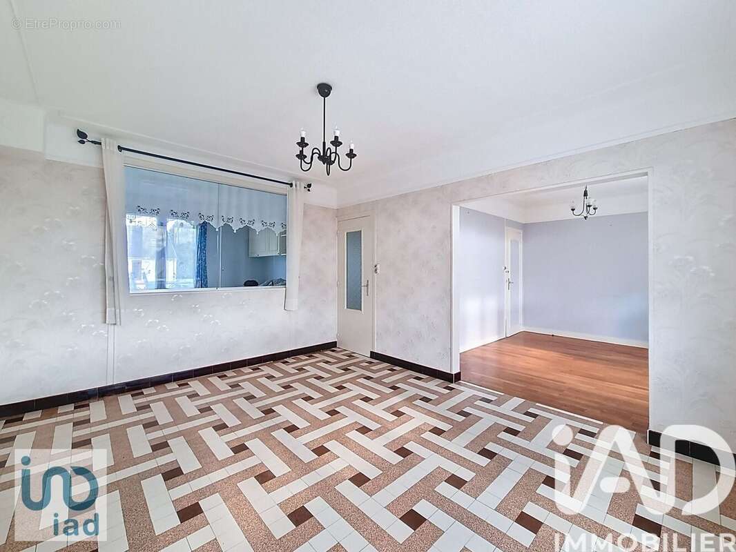 Photo 2 - Maison à JOIGNY