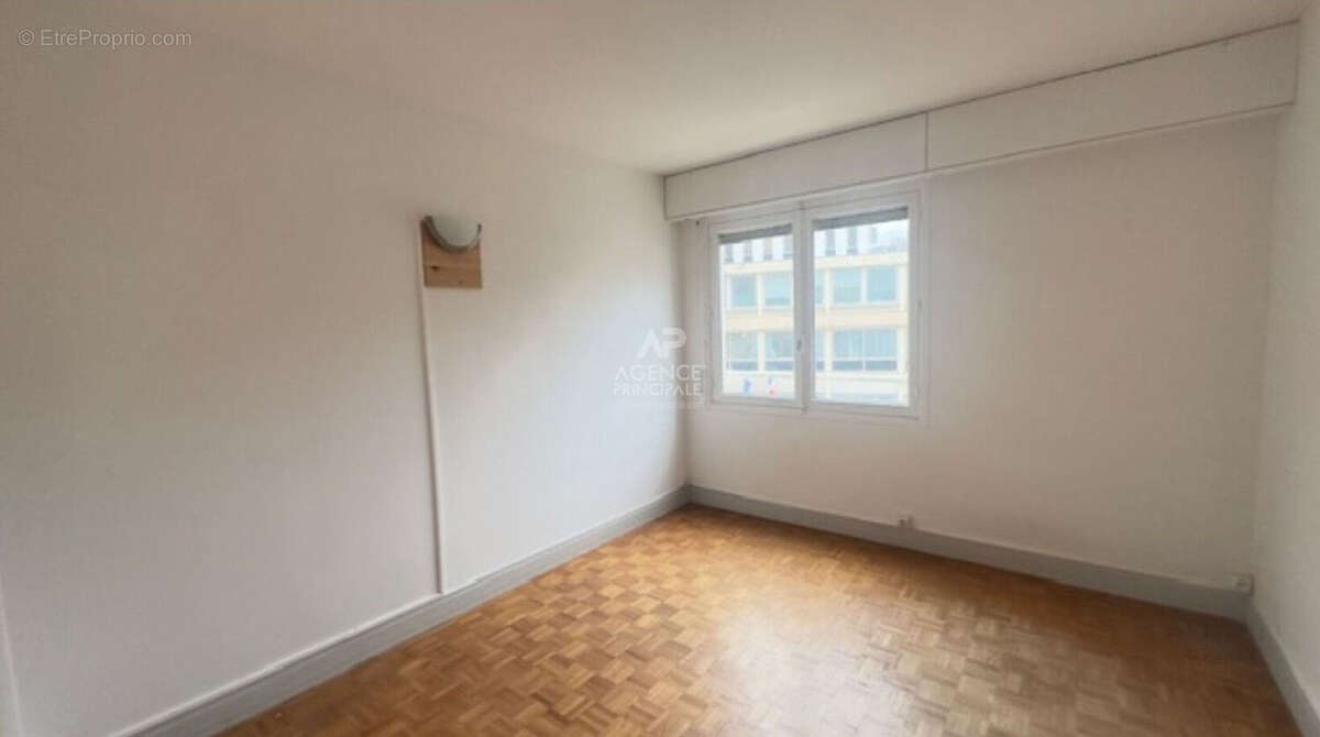 Appartement à SEVRES