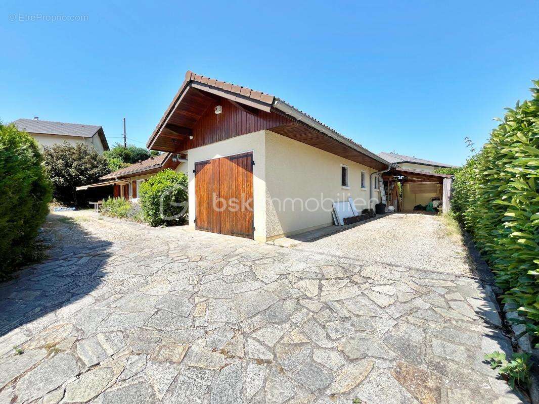 Maison de plain pied avec piscine - photo 19