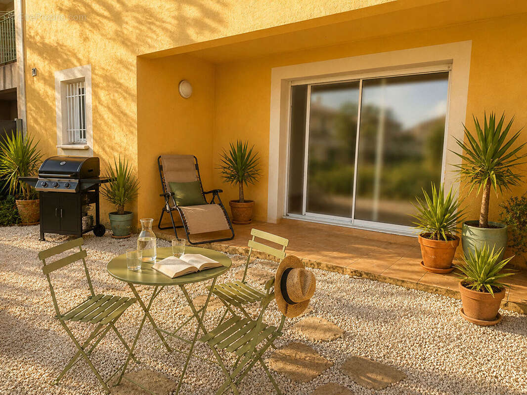 Maison Bouchet - 4 pièces - 93m² avec garage, parking privé et cour - photo 3