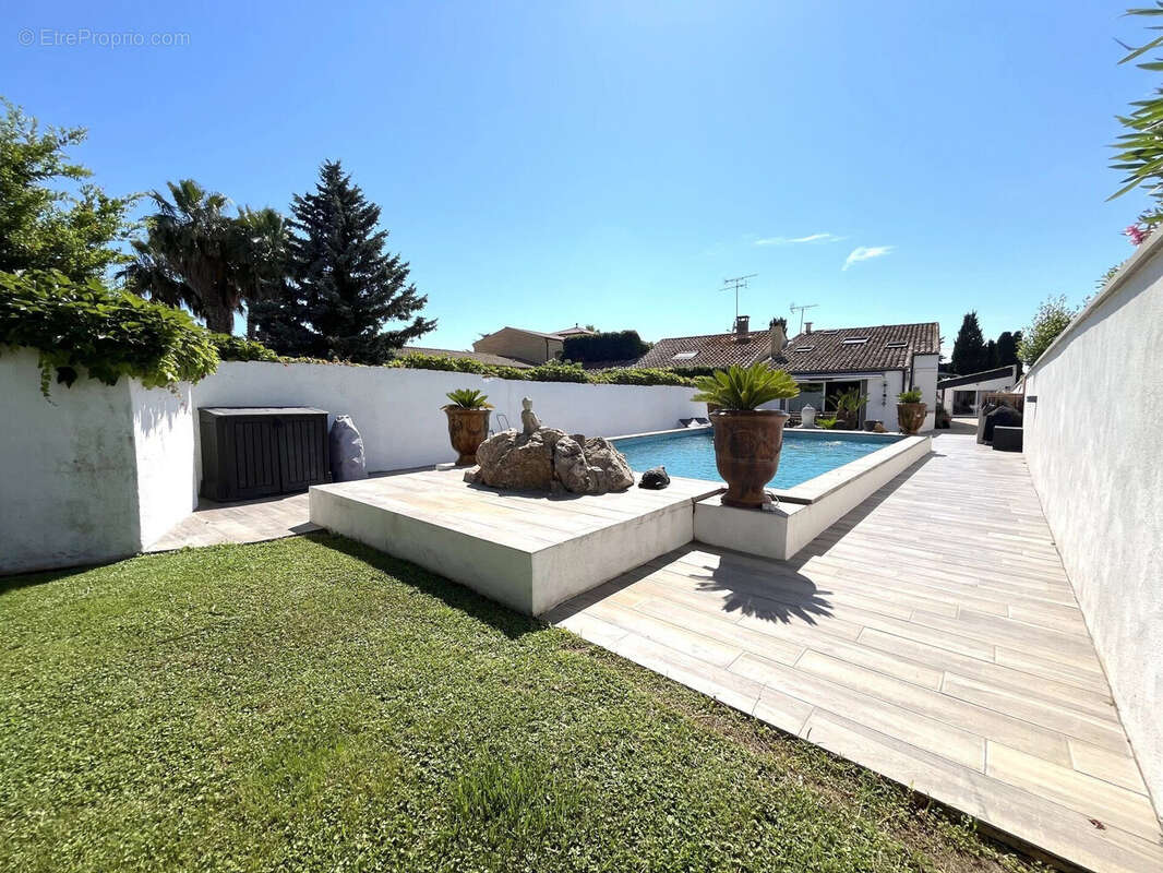 Maison à VIAS