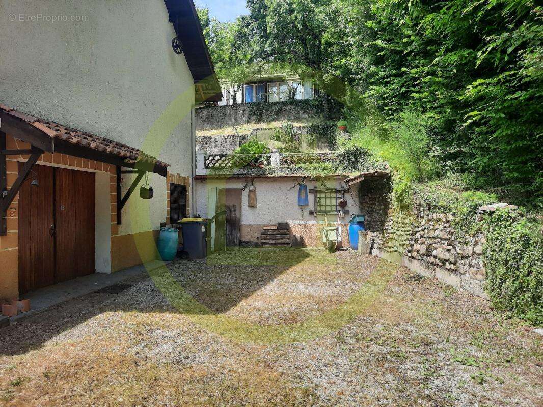Maison à RIVES