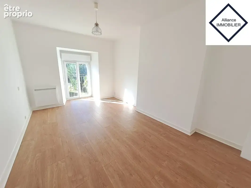 Maison 8 pièces 85 m² à vendre à Saint-Pern (35190) - photo 4