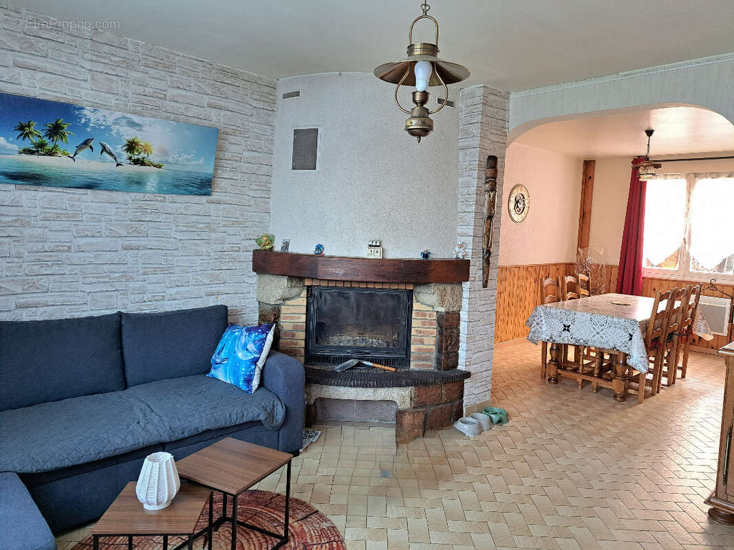 Maison à BESSE-SUR-BRAYE