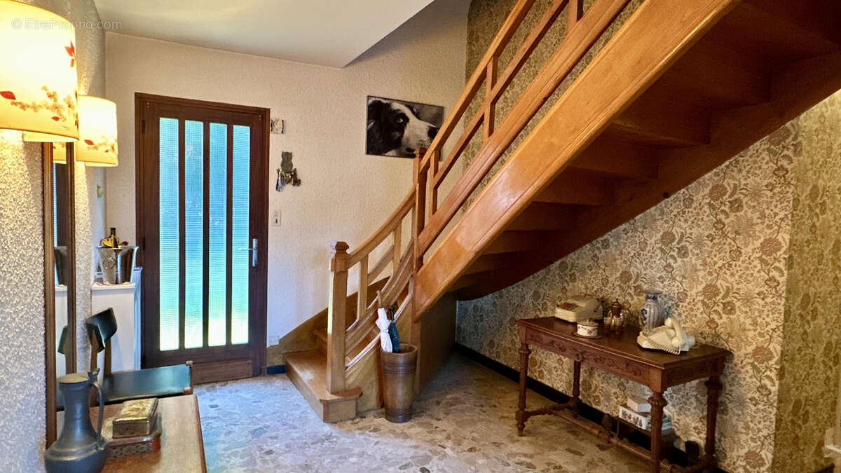 Maison à MONTBONNOT-SAINT-MARTIN