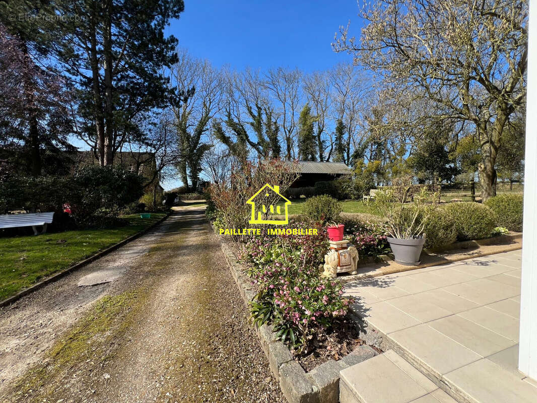 Maison à SAINT-ROMAIN-DE-COLBOSC
