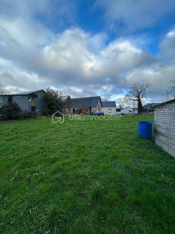 Loge à rénover en campagne à 12 min de Mayenne et 20 min de Ernee - photo 9
