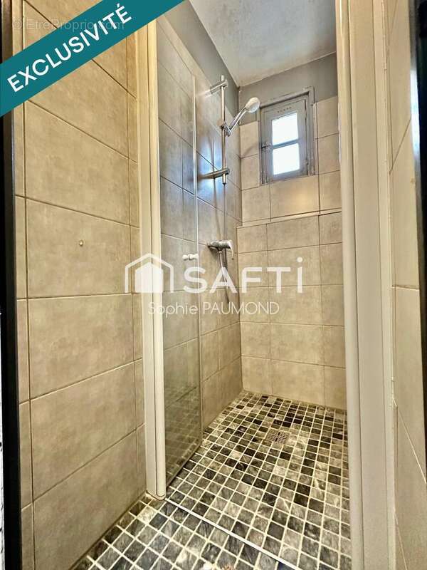 Photo 5 - Commerce à SAINT-CHAFFREY