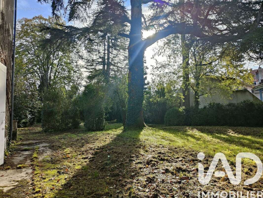 Photo 3 - Maison à LAVARDAC