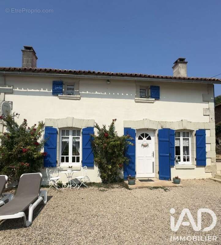 Maison 191 m² à Verrue  - photo 7