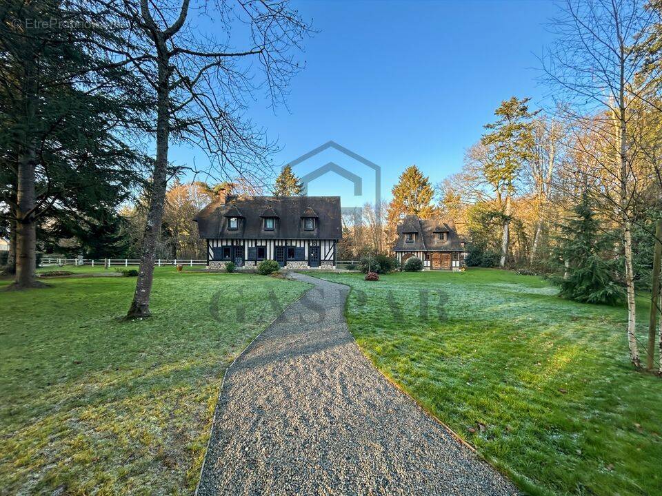 Maison à CONCHES-EN-OUCHE