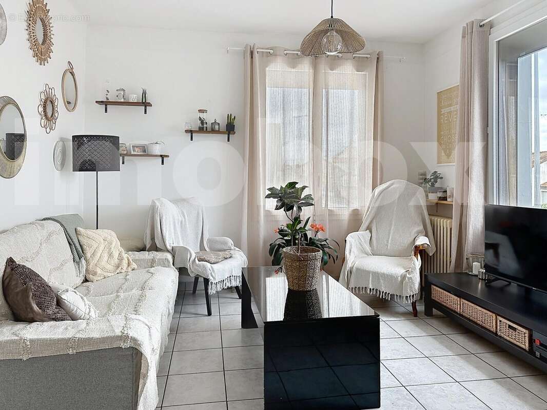 mr-et-mme-moreau_00009 - Maison à SAINT-GEREON