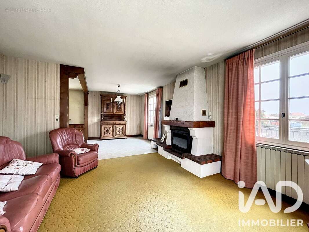 Photo 5 - Maison à CHARRON