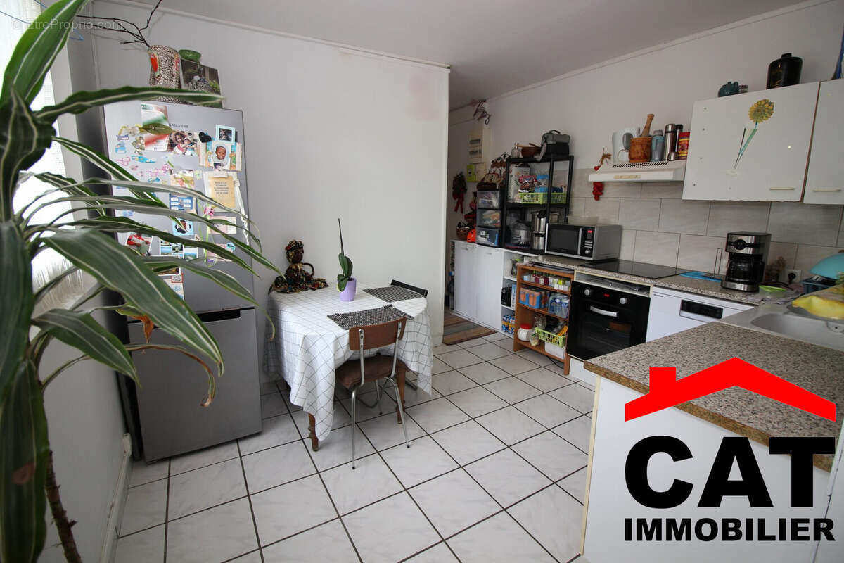 Appartement à THOMERY