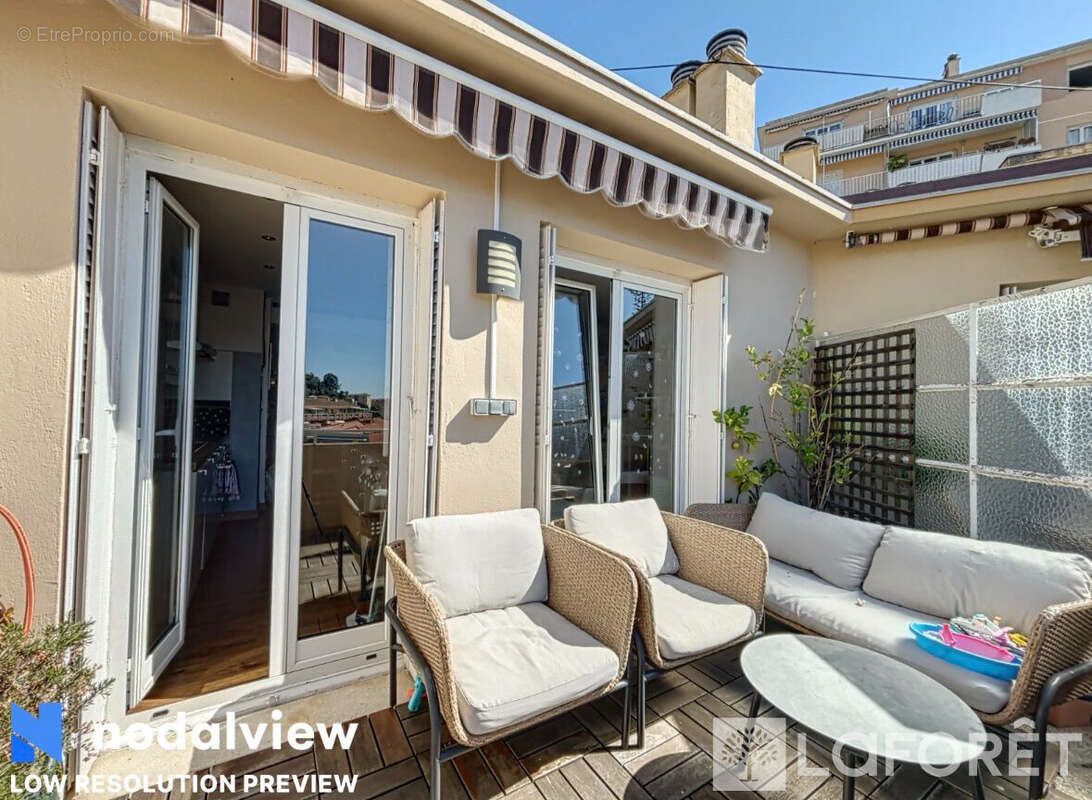 Appartement à MENTON