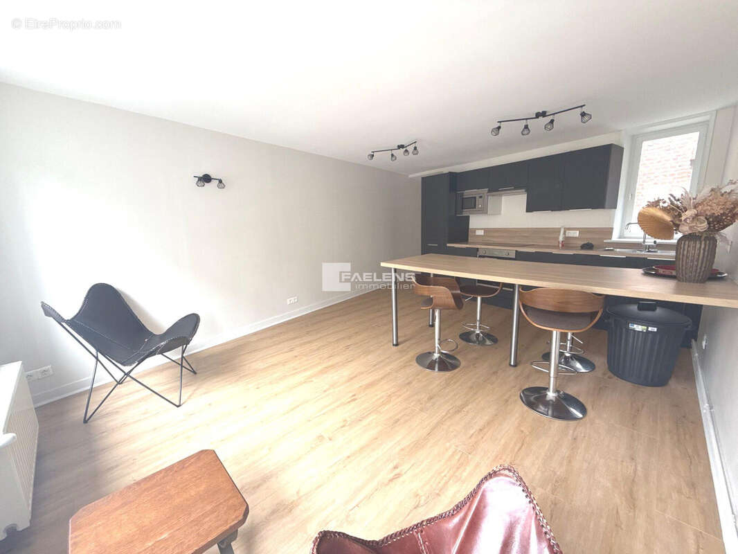 Appartement 83 m² à Lille  - photo 3
