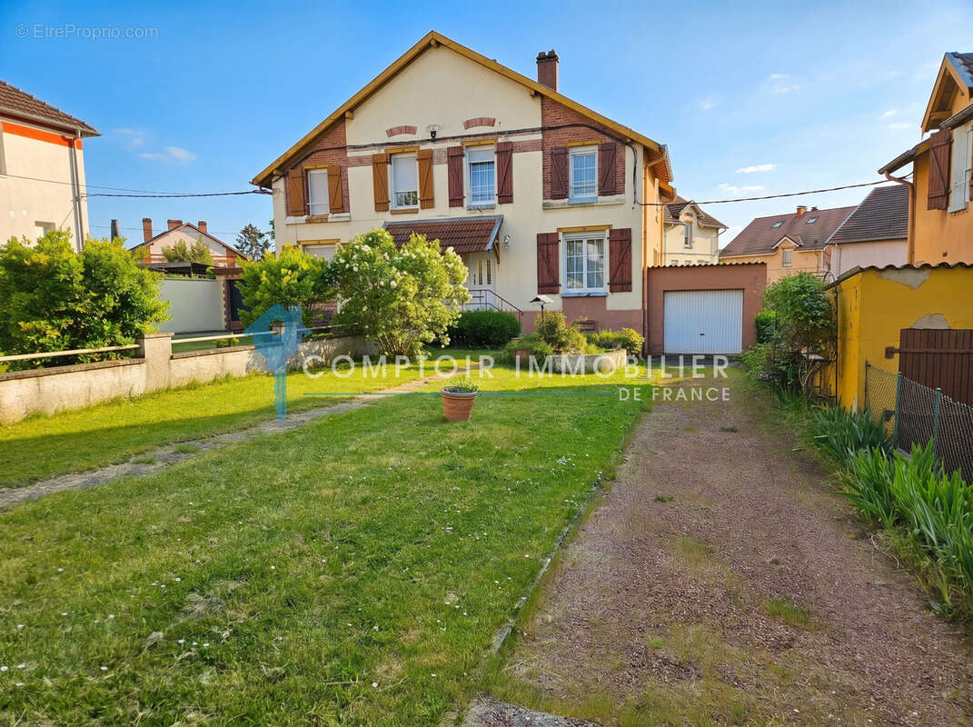Maison à PETITE-ROSSELLE