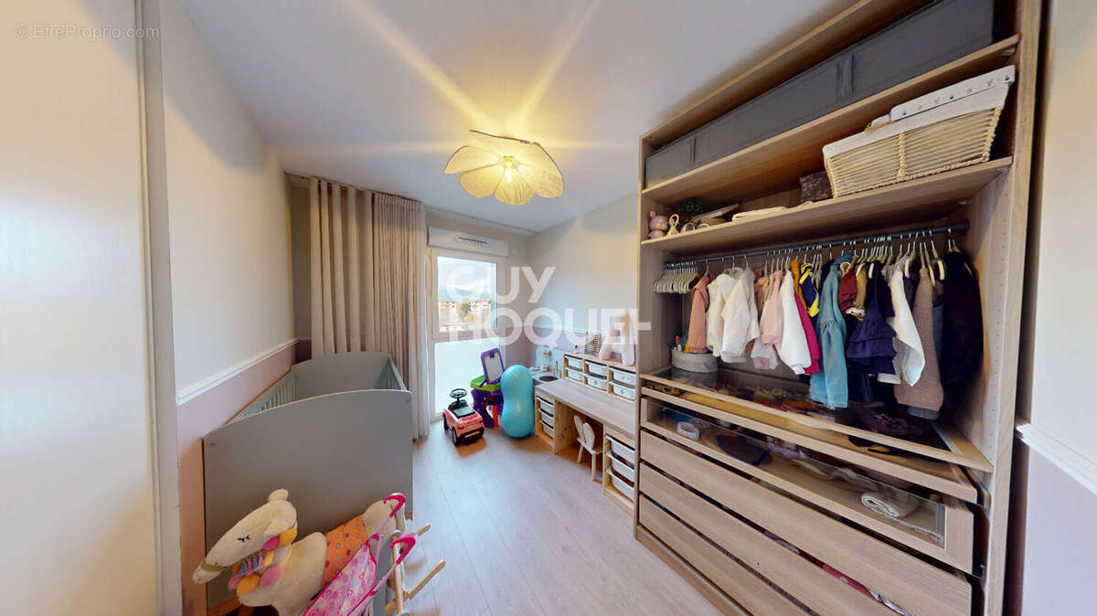 Appartement à REIGNIER