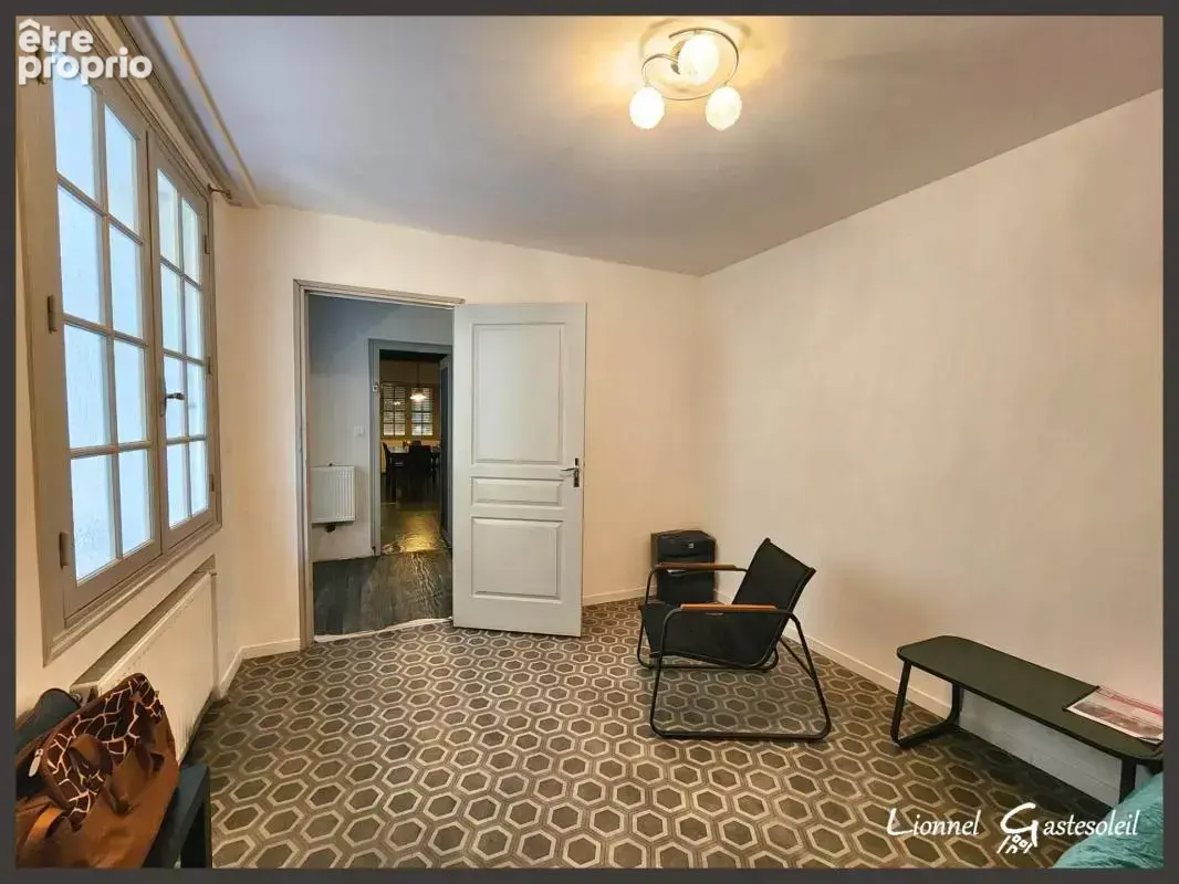 A vendre maison de ville sur trois niveaux au coeur de la bastide de Sainte Foy la Grande - photo 7