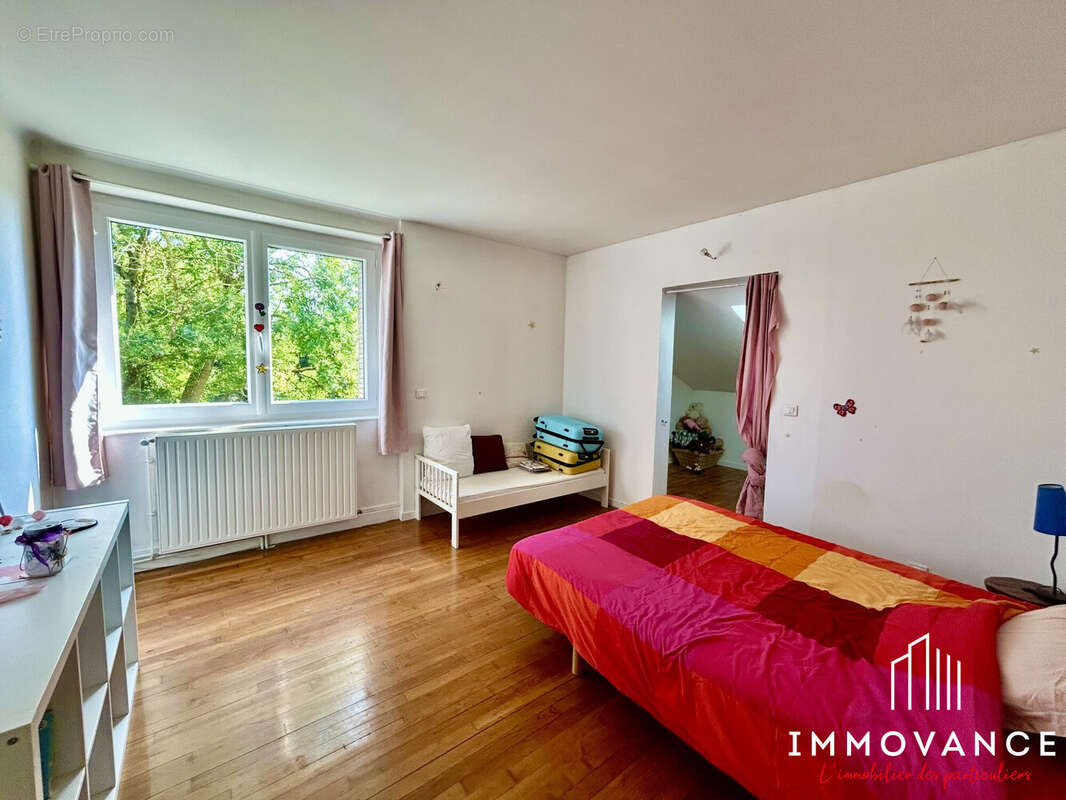 Maison à SEVERAC-LE-CHATEAU