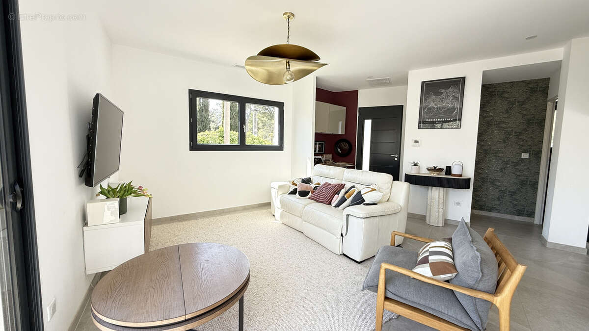 Maison à CASTELNAU-LE-LEZ