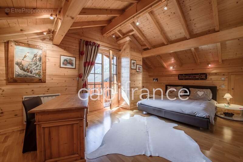 Maison à LES CONTAMINES-MONTJOIE