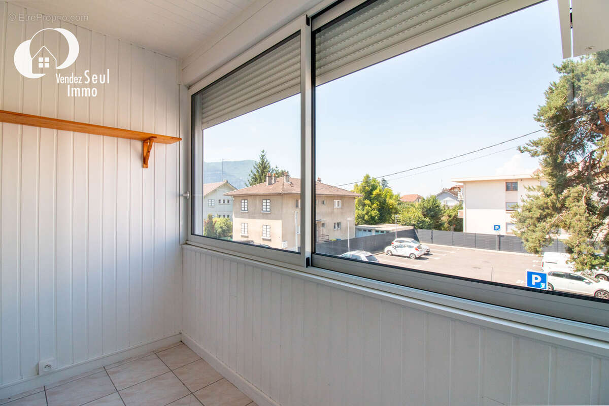 Appartement à AMBILLY