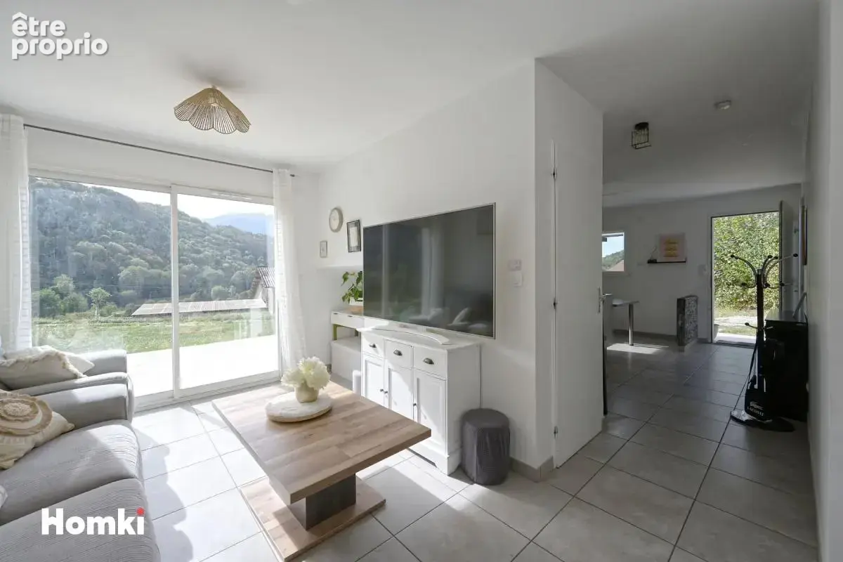 Maison familiale 95 m² – Terrain 685 m² – Saint-Aupre - photo 4