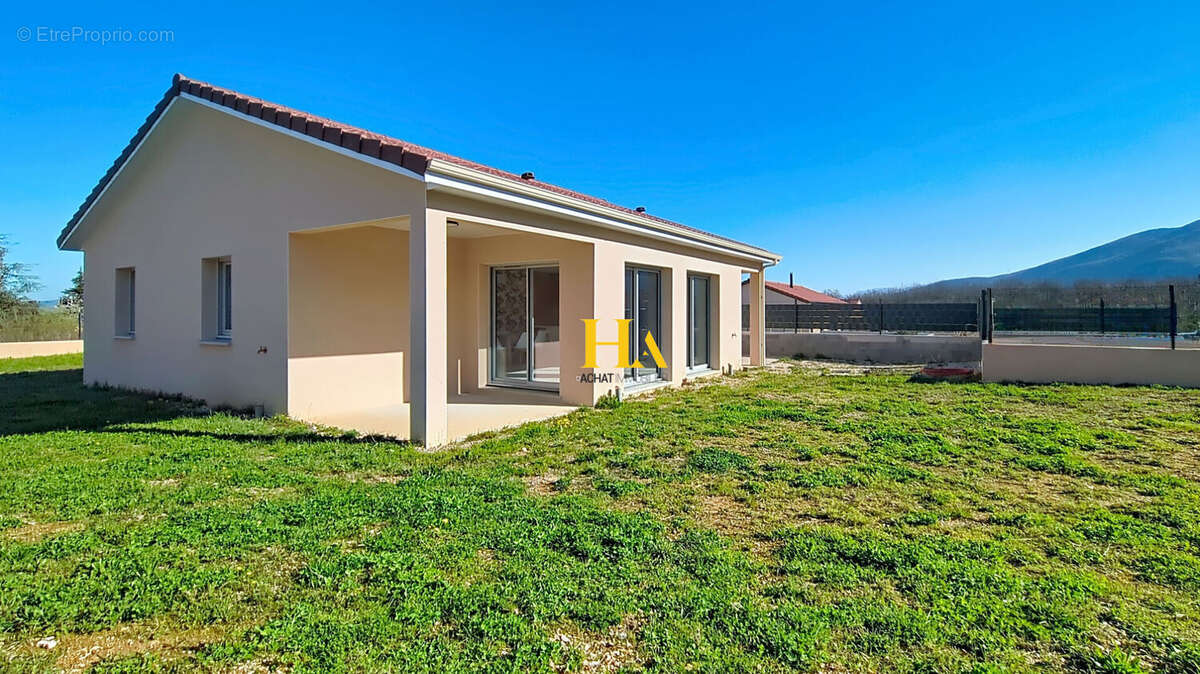 Maison à BARBIERES