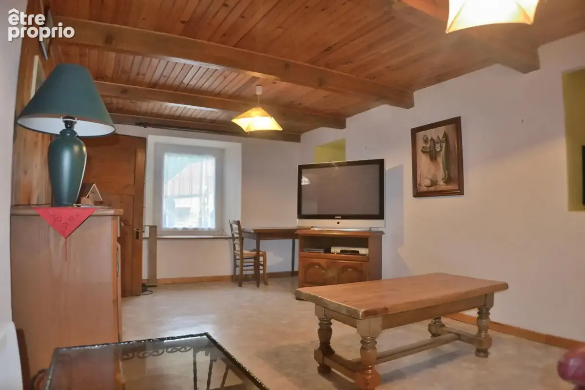 Maison composée de 2 appartements - GLERE - photo 3