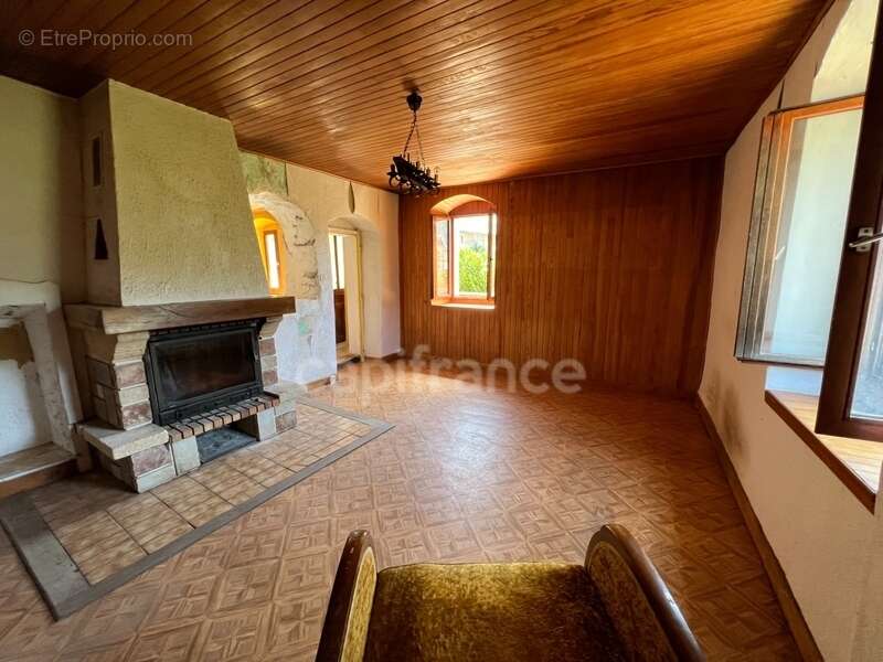 Maison à AILLON-LE-VIEUX