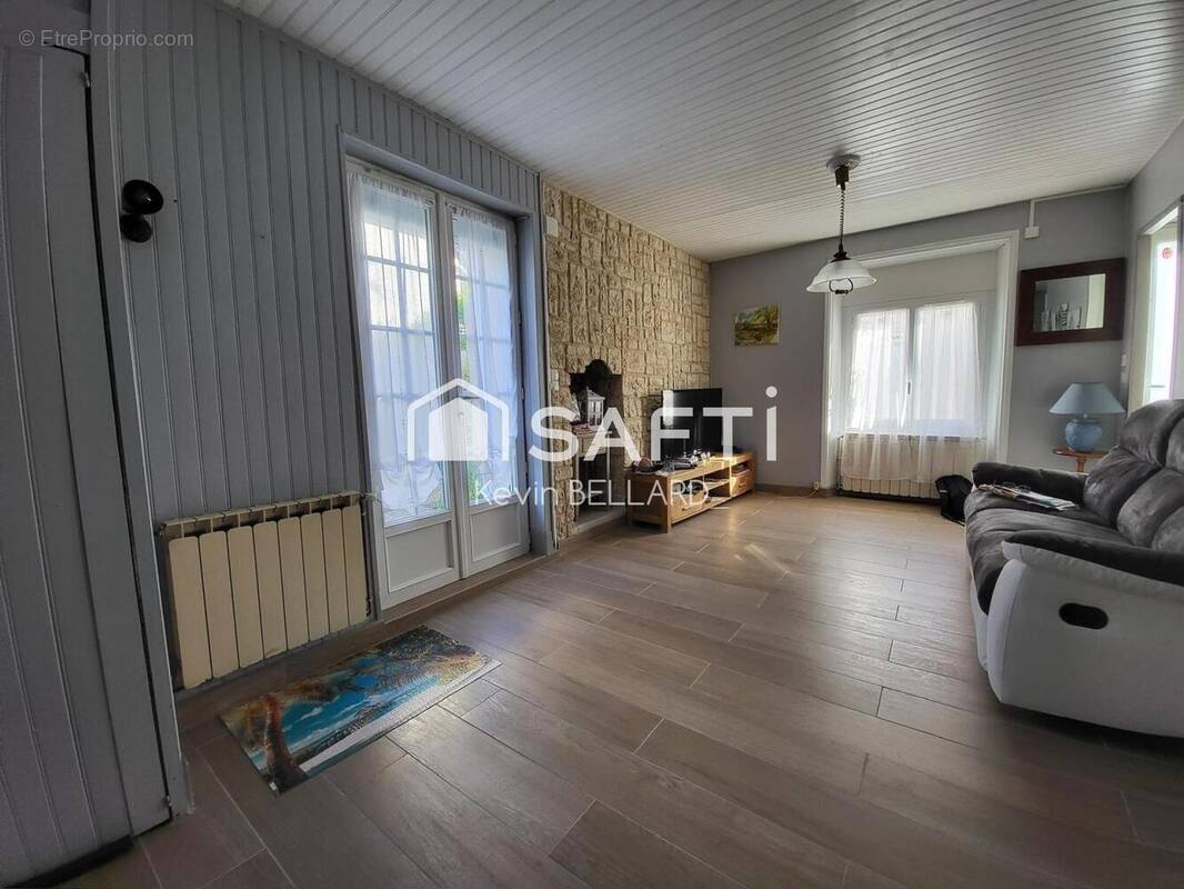 Photo 1 - Maison à ANGOULEME