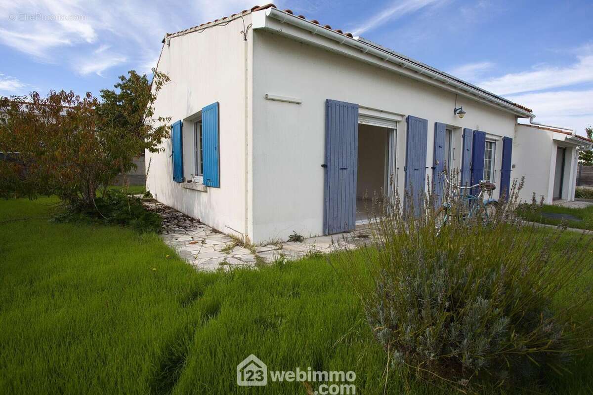 Maison à NIEUL-SUR-MER