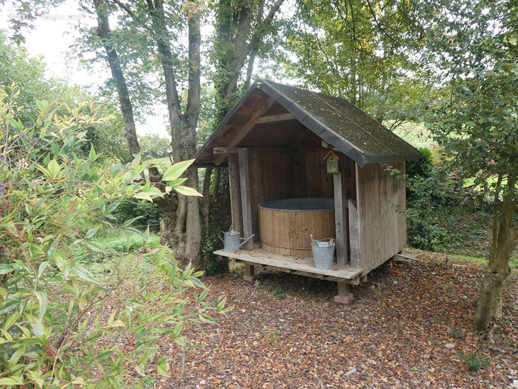 Maison à PONT-L&#039;EVEQUE