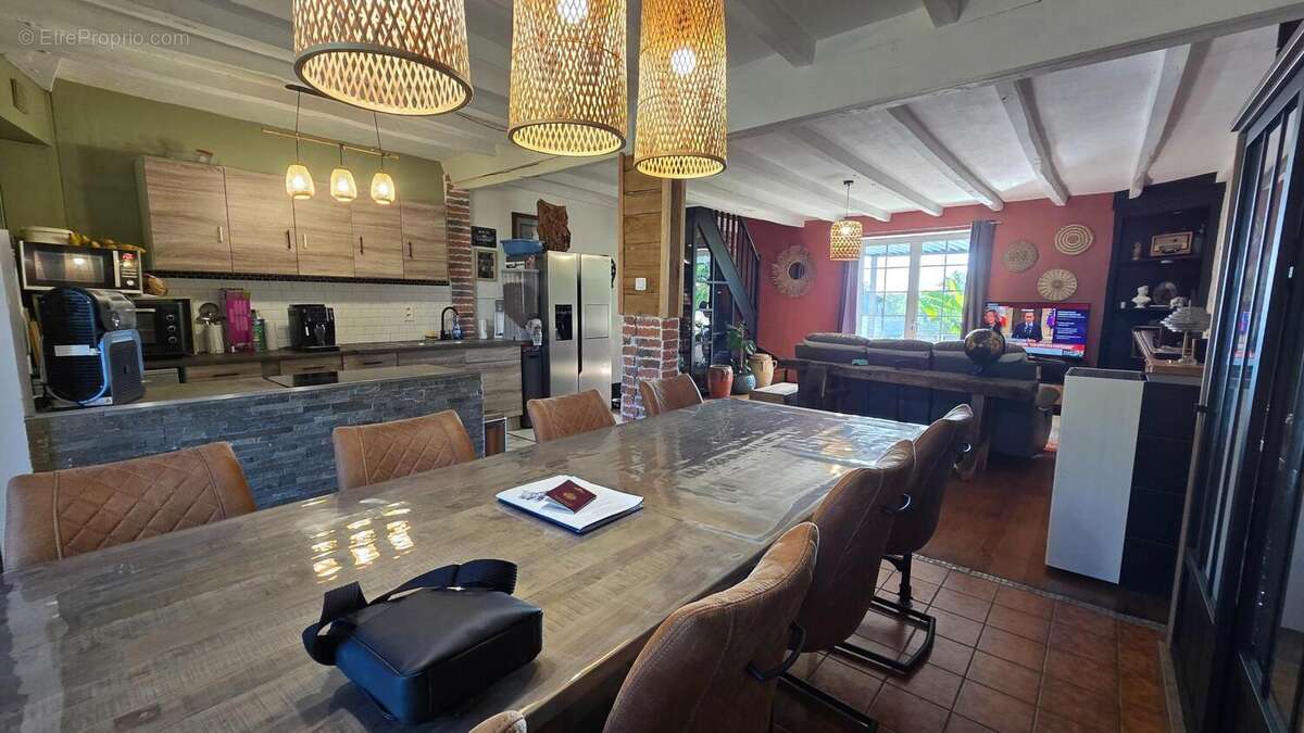 Photo 9 - Maison à LATHUS-SAINT-REMY