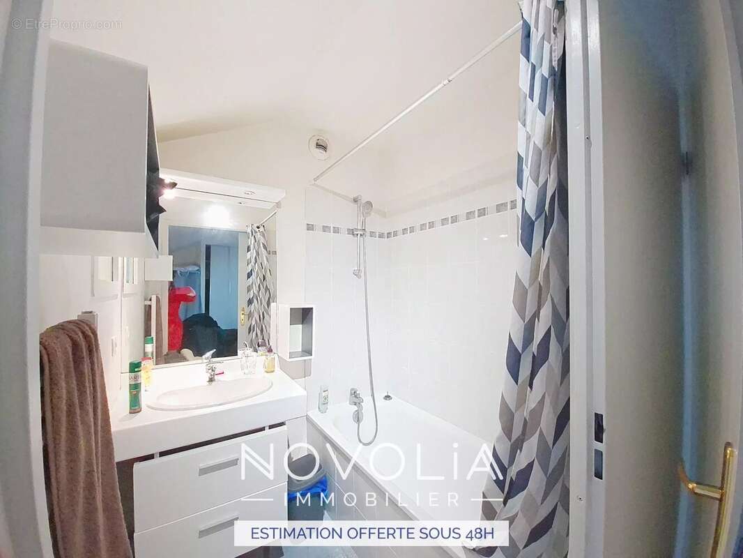 Appartement à VAULX-EN-VELIN