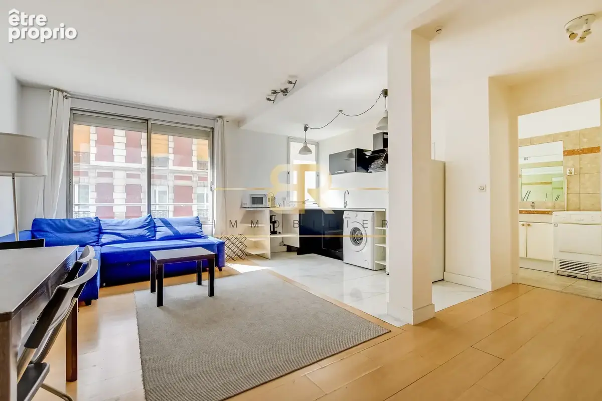 Appartement à PARIS-11E
