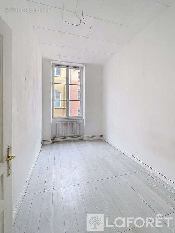 Appartement à LYON-1E
