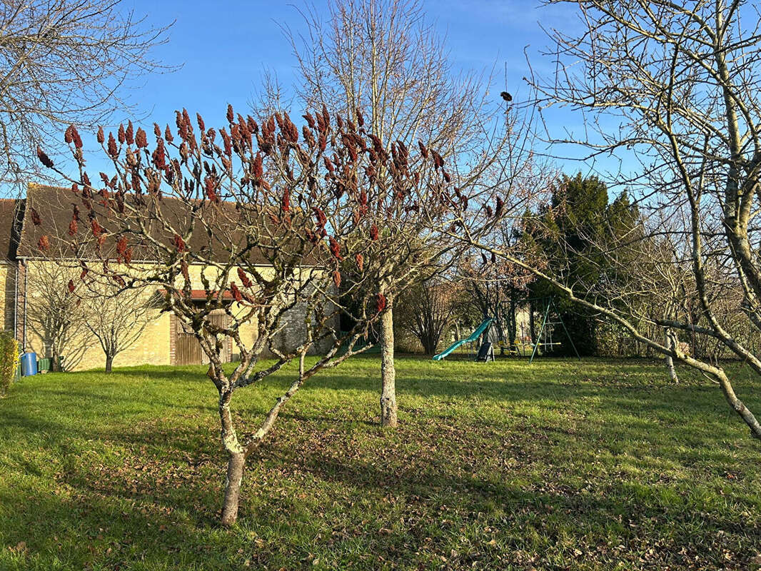 Maison à NEUVY-SAUTOUR
