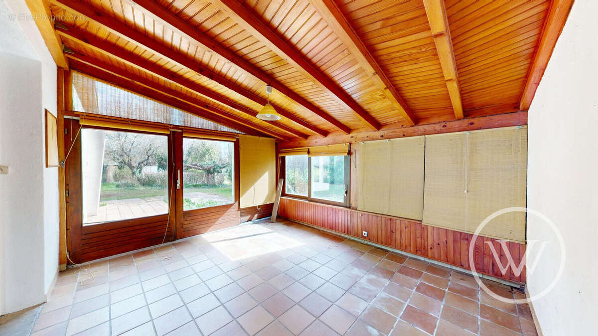 Maison à MONTMEYRAN