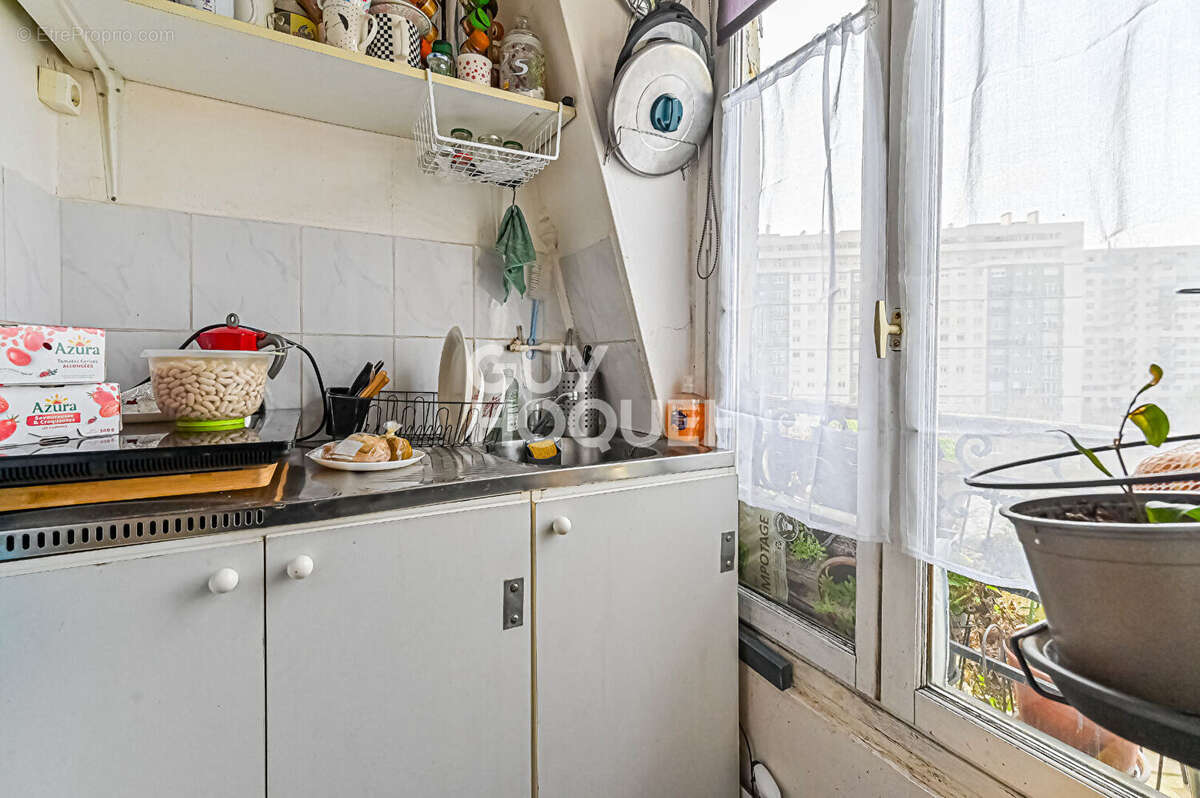 Appartement à PARIS-12E
