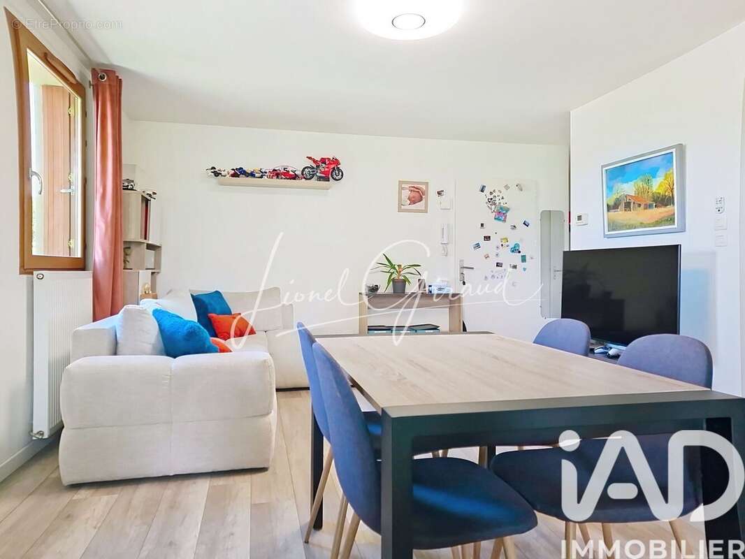 Photo 6 - Appartement à VARCES-ALLIERES-ET-RISSET