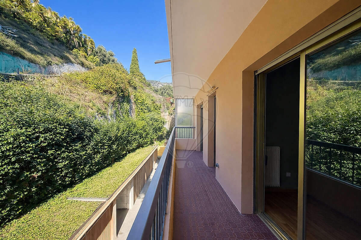 Appartement à BEAULIEU-SUR-MER