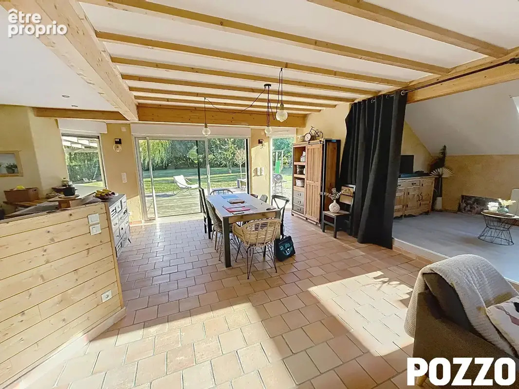 A VENDRE - Isigny le Buat - Maison en ossature bois de 135 m² avec terrain de 3 000 m² - photo 4