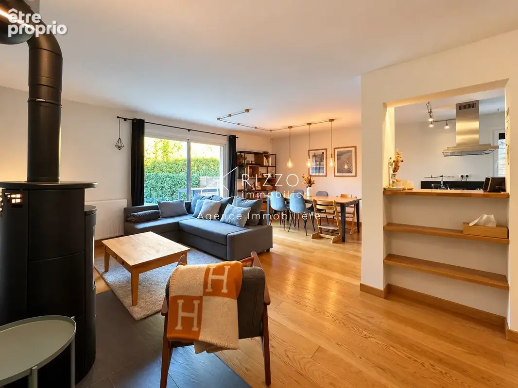 Annecy-le-vieux   charmante maison familiale, 4 chambres, jardin et terrasse - photo 15