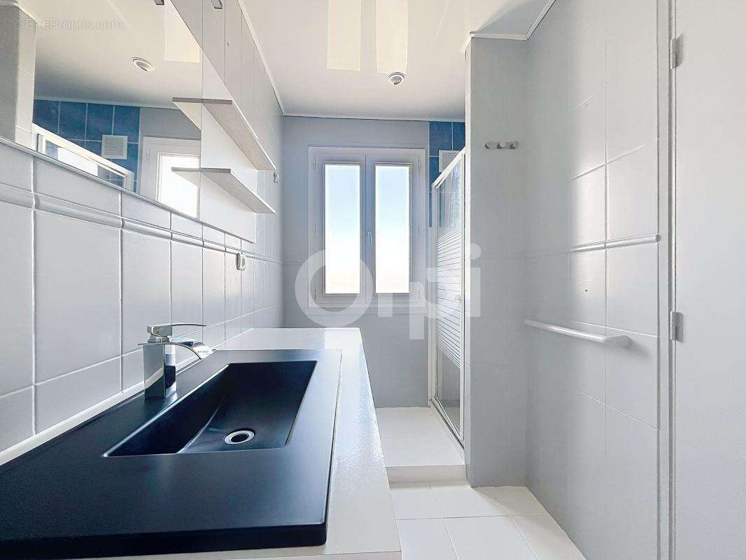 Appartement à BRIVE-LA-GAILLARDE