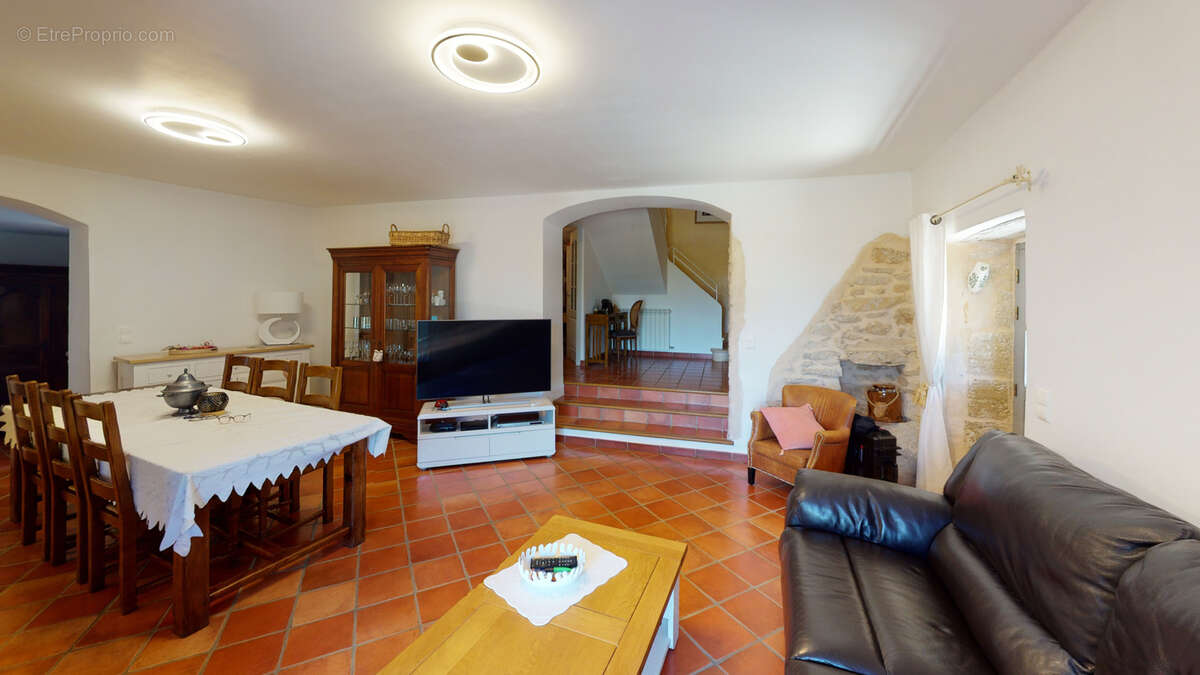 Maison à PIOLENC