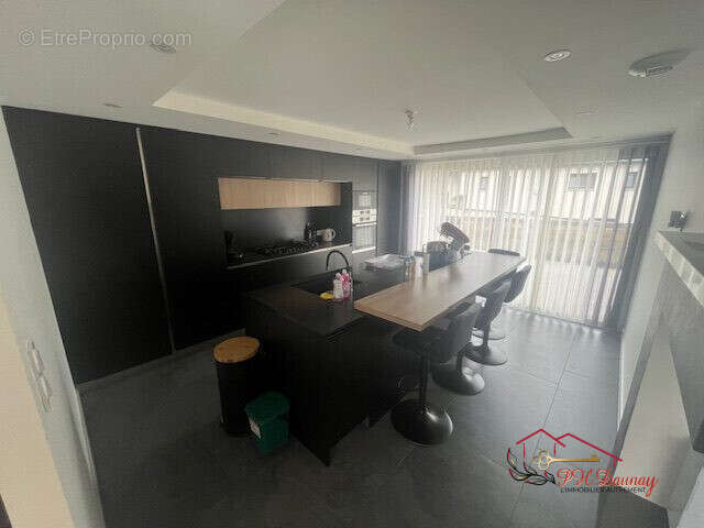 Maison 185 m² à Agen-D'aveyron  - photo 3